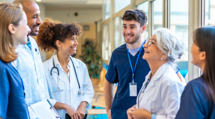 Medizinisches Fachpersonal im Gespräch