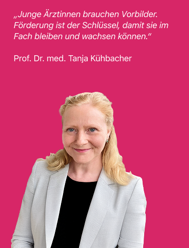 Porträt von Prof. Dr. med. Tanja Kühbacher vor pinkem Hintergrund